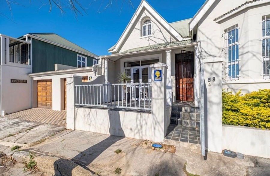 To Let 2 Bedroom Property for Rent in Richmond Hill Eastern Cape